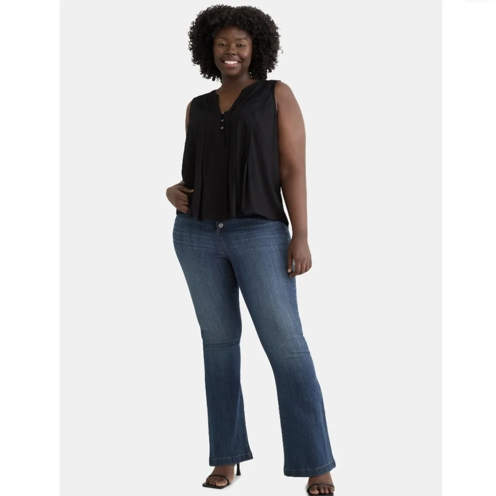 Terra & Sky Black Sleeveless Pleated Blouse - Picture 2 of 8